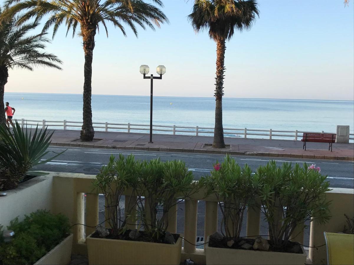 Plage Du Midi Cannes Exterior photo